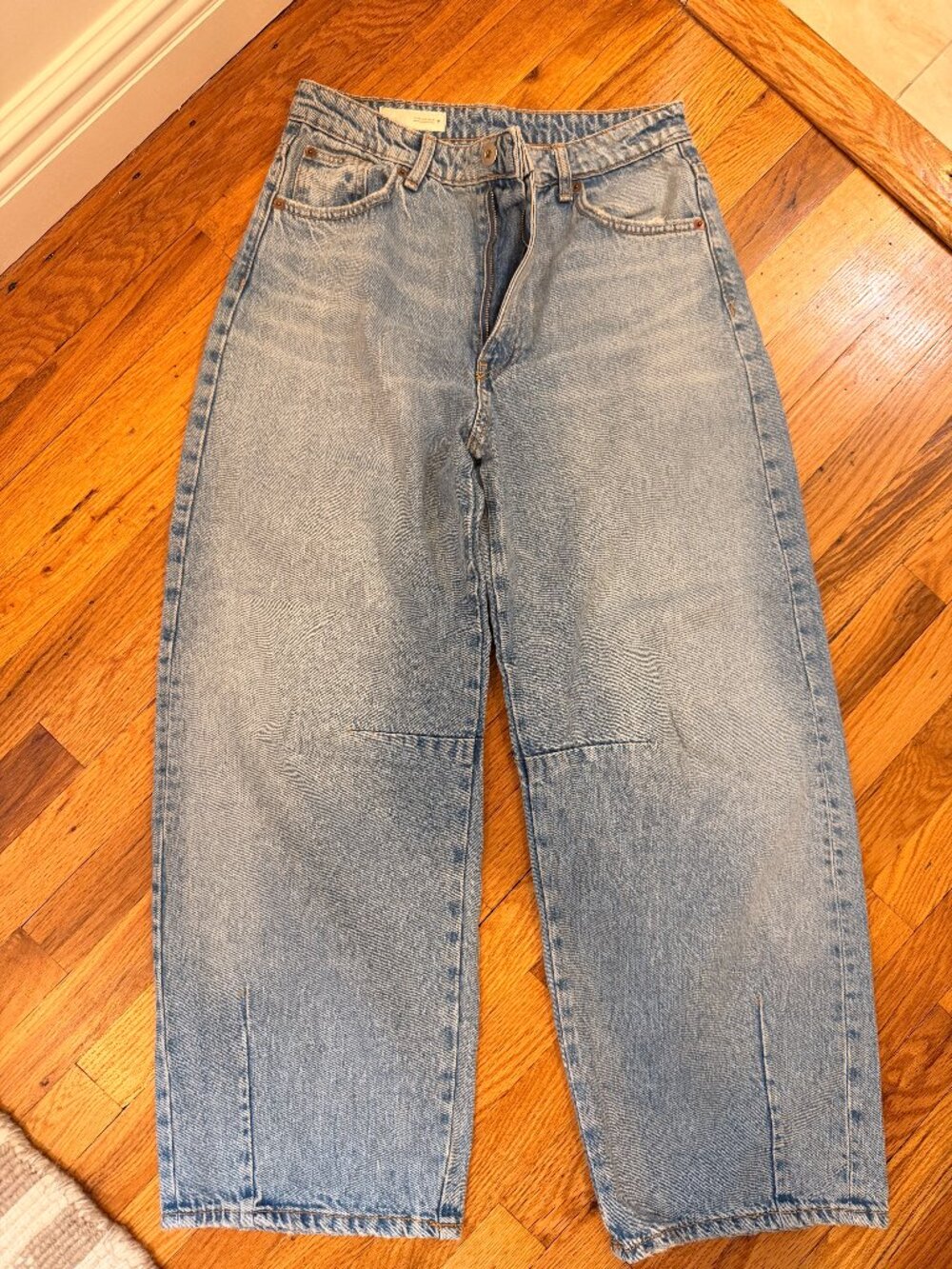 Barrel Jeans